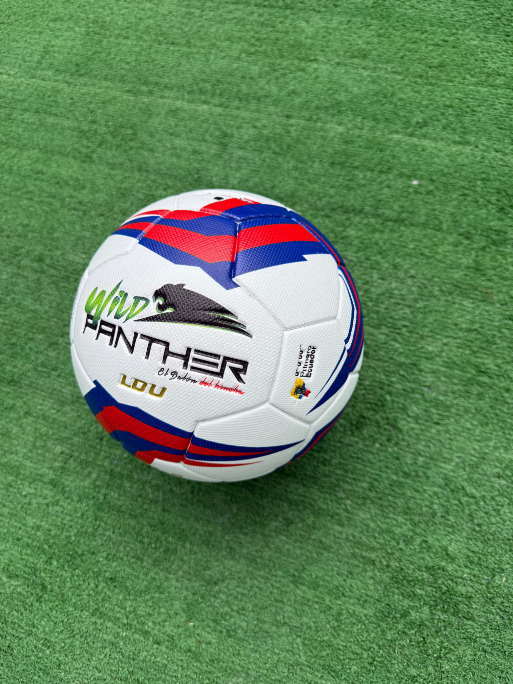 BALON N. 5  EDICION  LIGA DE QUITO