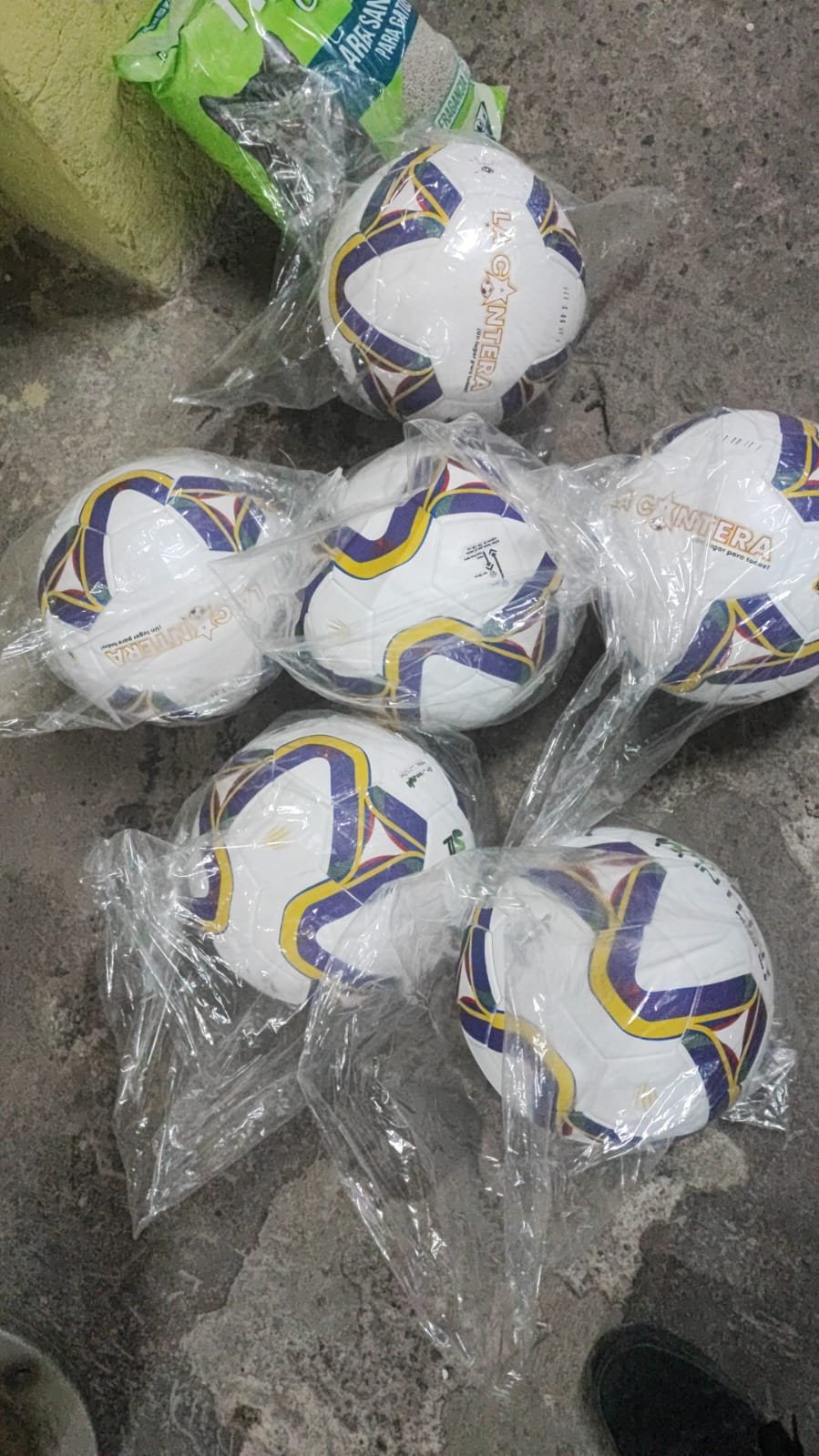 BALONES PUBLICITARIOS MODELOS ECONÓMICOS Balón N°5 – N°4 – N°3 DISEÑO PERSONALIZADO